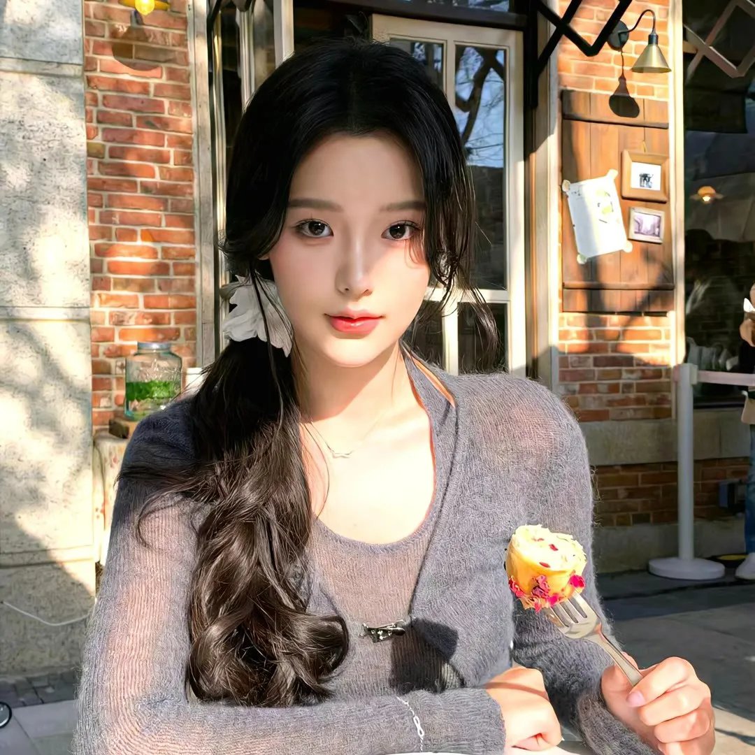 湖畔的女人们